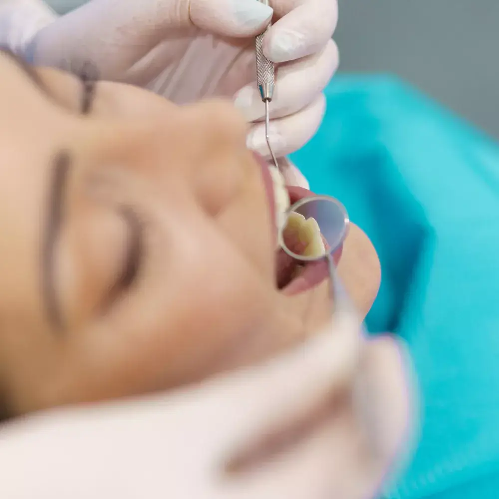 Crowns, Bridges & Dentures